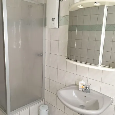 Guest house Zum Adler 2*