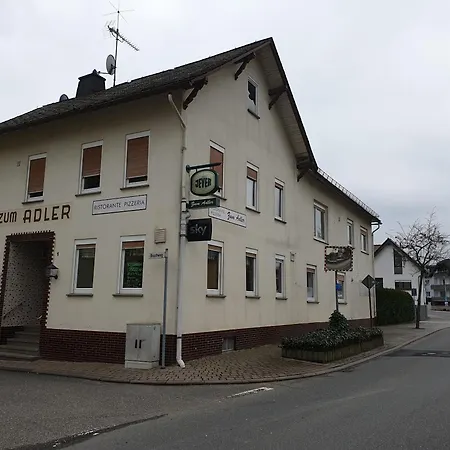 Zum Adler Gasthof 2*