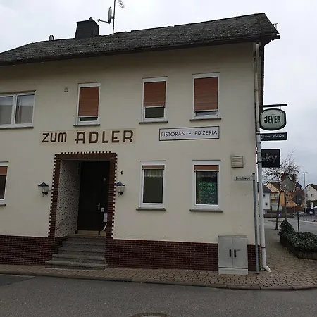 Gasthof Zum Adler 2*