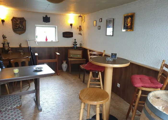 Zum Adler Guest house 2*